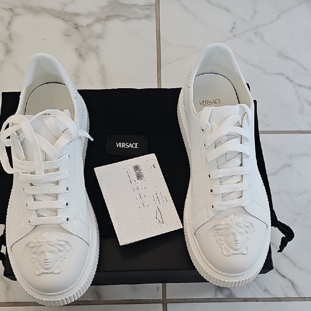 Versace Black Box - Picture 3 of 11